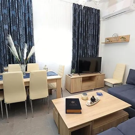 Demis Apartment